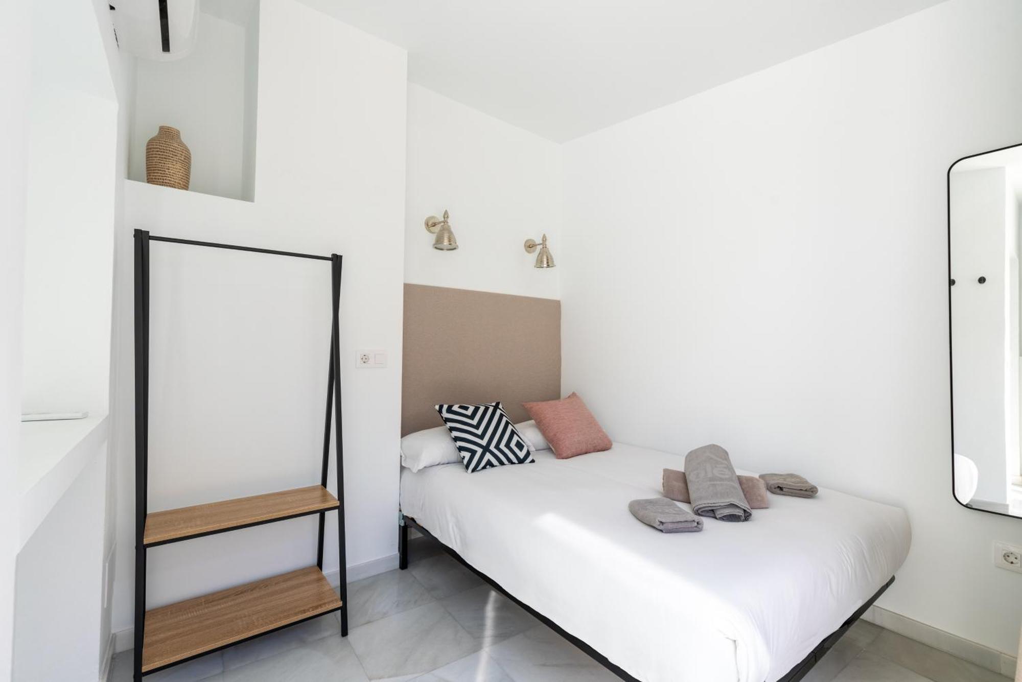 Duplex Con Terraza Junto A La Catedral Apartman Sevilla Kültér fotó