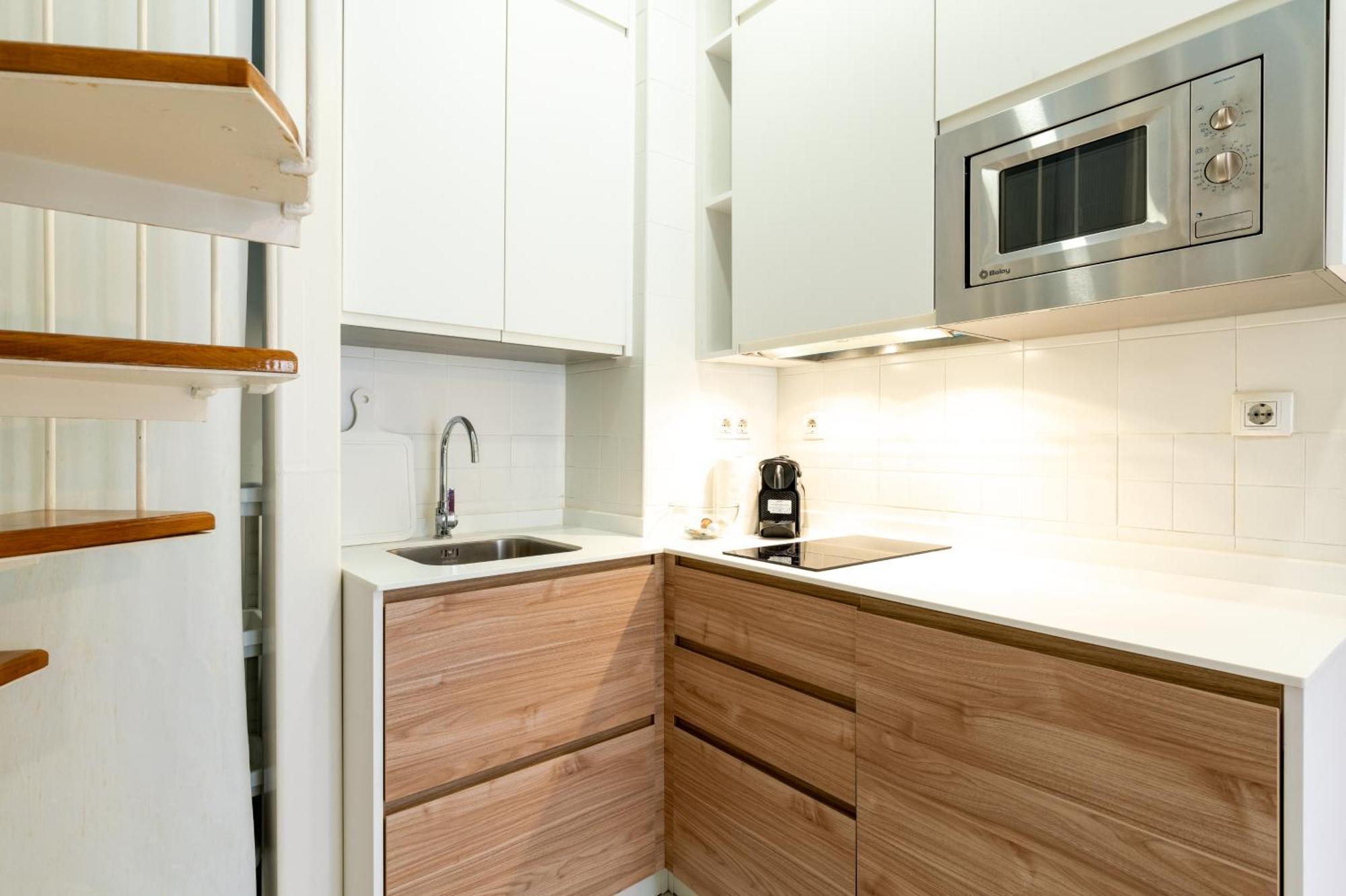 Duplex Con Terraza Junto A La Catedral Apartman Sevilla Kültér fotó