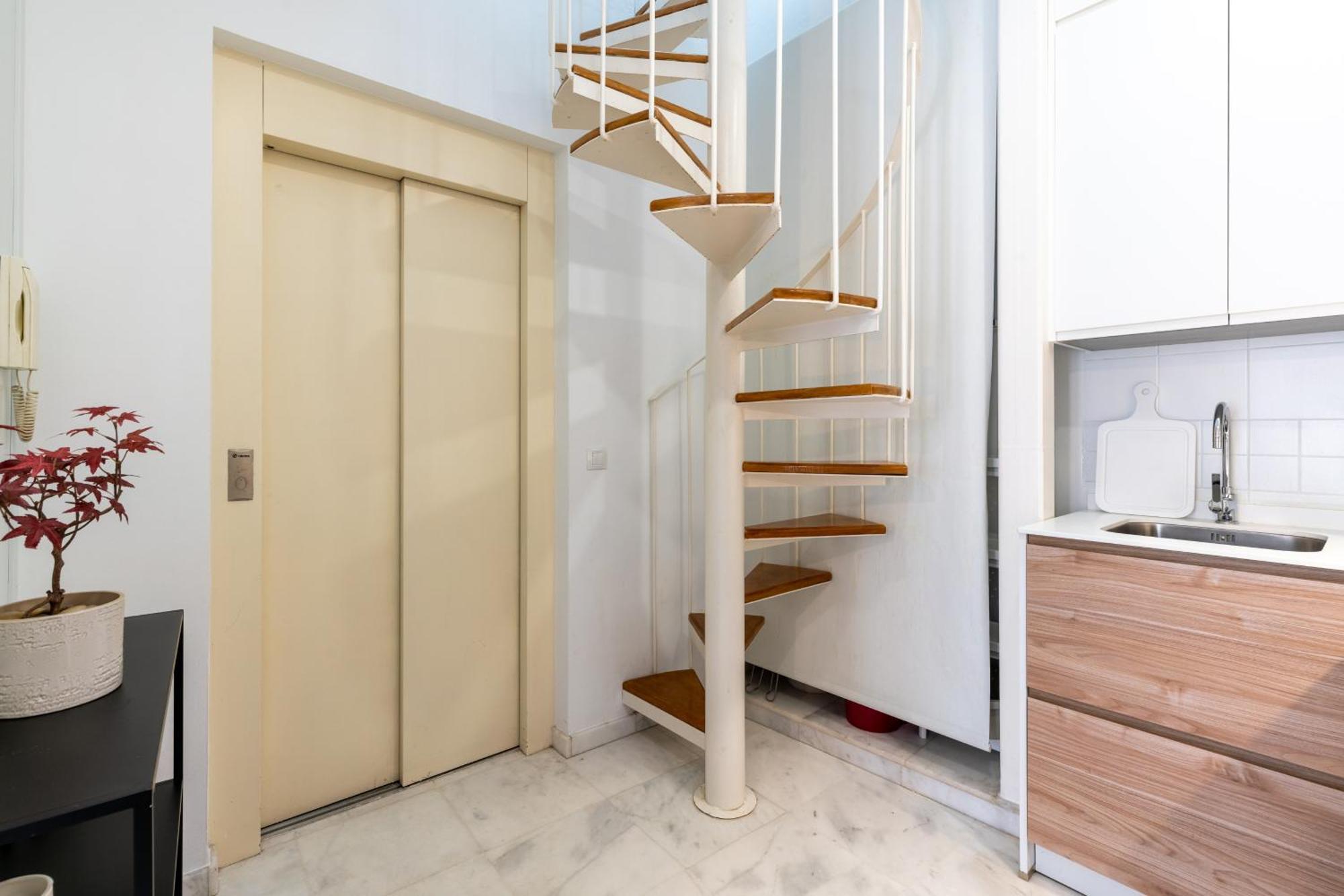 Duplex Con Terraza Junto A La Catedral Apartman Sevilla Kültér fotó