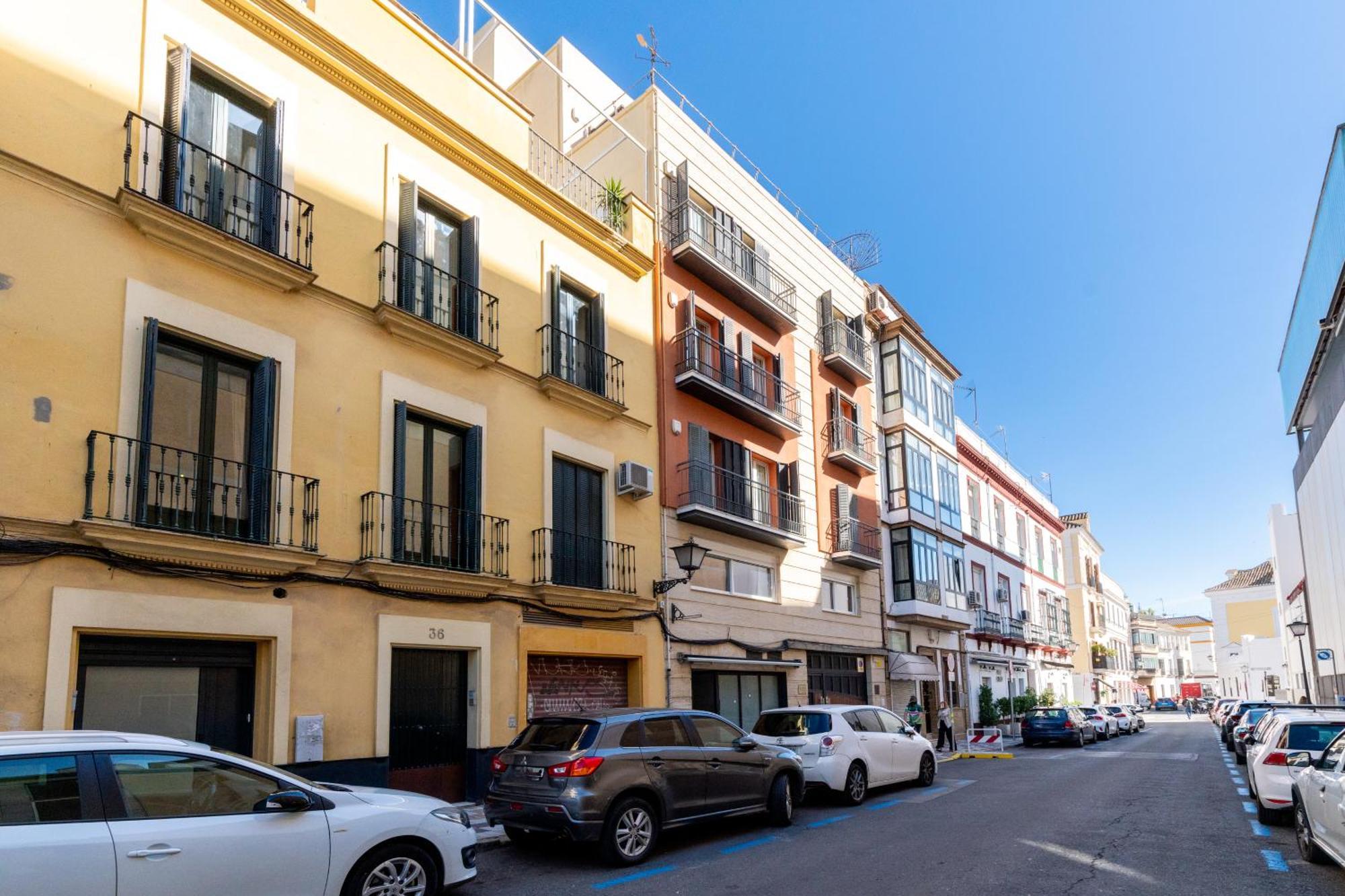 Duplex Con Terraza Junto A La Catedral Apartman Sevilla Kültér fotó